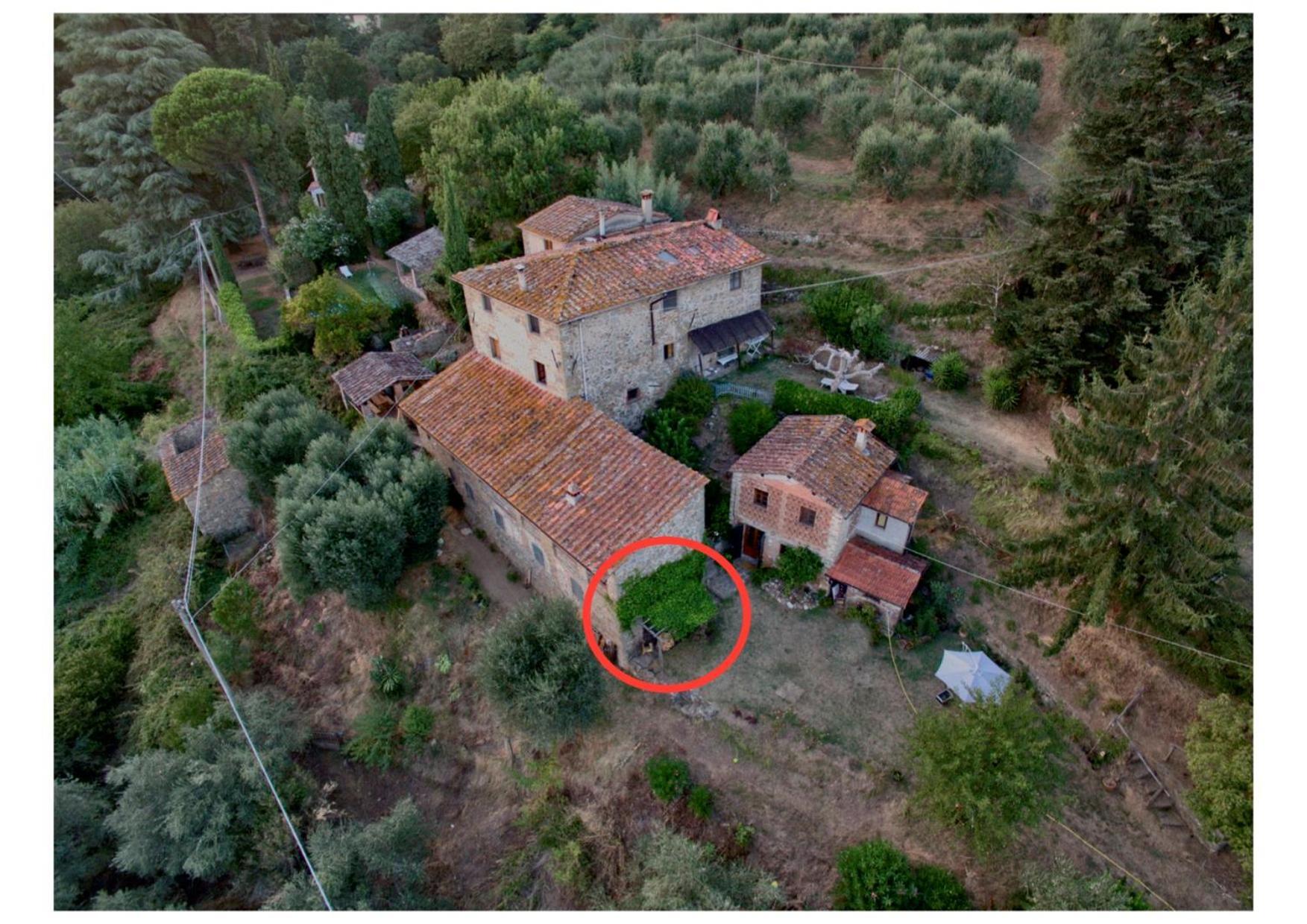 Апартаменти Orto Dei Bruchi Коллоді Номер фото
